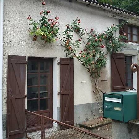 Дом отдыха Maisonnette De La Tour *
