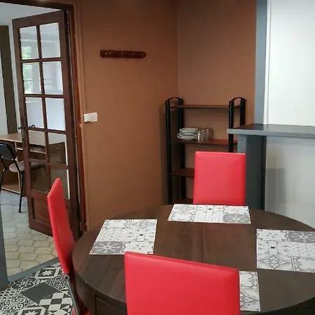 Maisonnette De La Tour * Civaux