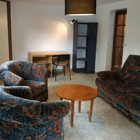Дом отдыха Maisonnette De La Tour Civaux